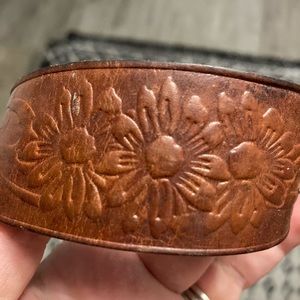 Embossed leather bracelet